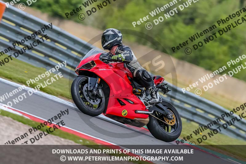 Castle Combe 2019;PJ Motorsport Photography 2019;donington no limits trackday;donington park photographs;donington trackday photographs;no limits trackdays;peter wileman photography;trackday digital images;trackday photos